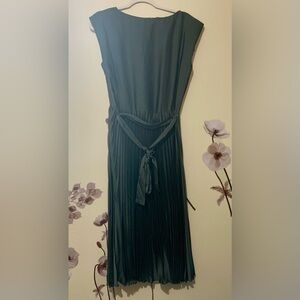 H&M Dark Green Pleated Dress